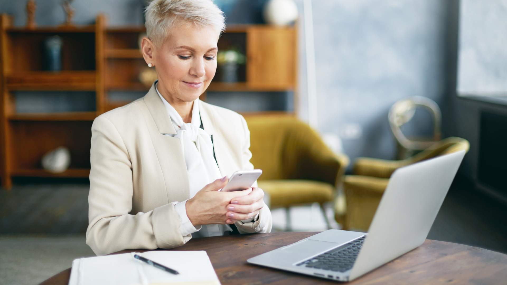 Bonus pensione: come funziona l'incentivo per chi sceglie di restare a lavoro