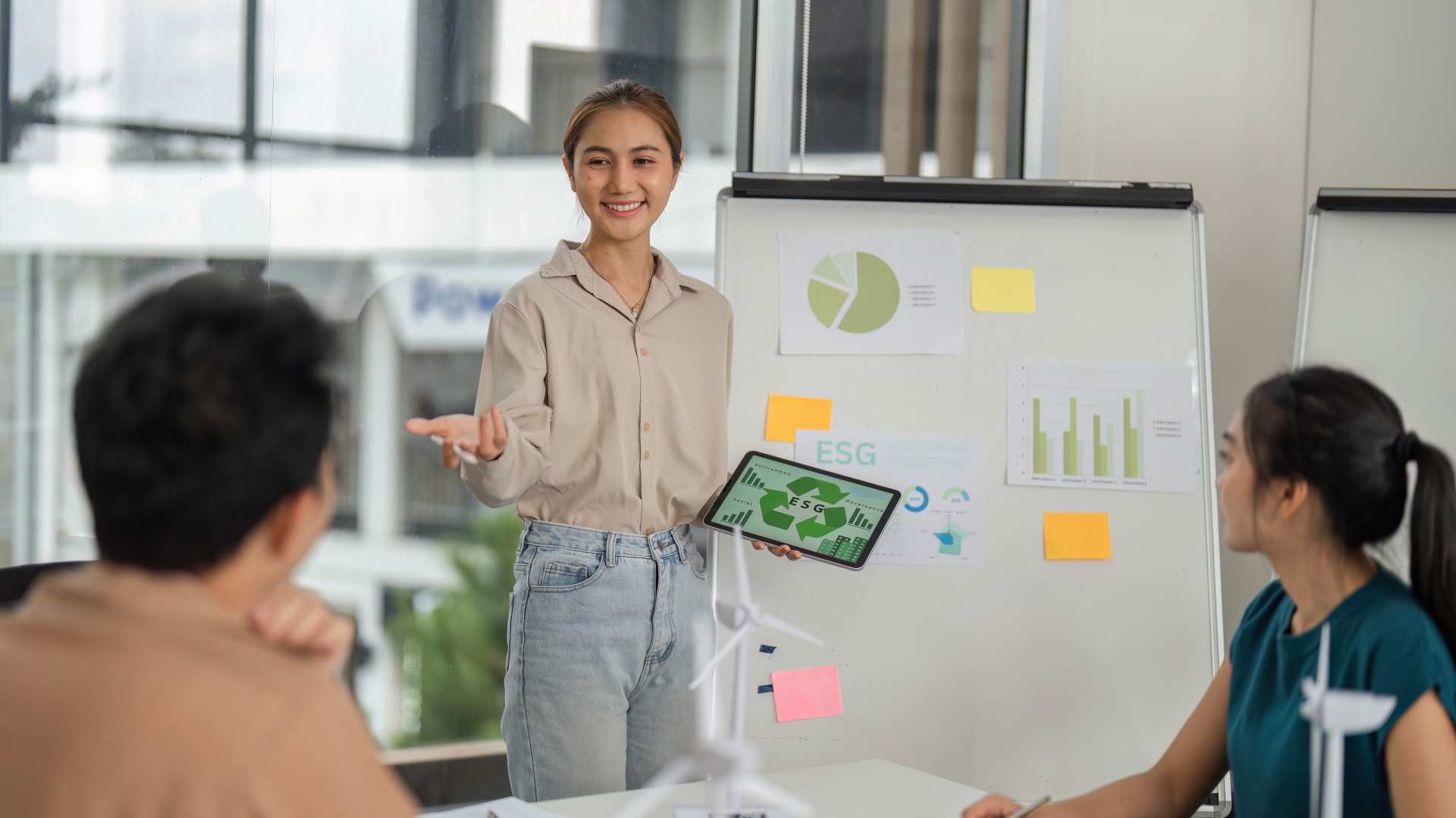 Punteggio ESG vs Rating ESG: differenze e implicazioni per le imprese