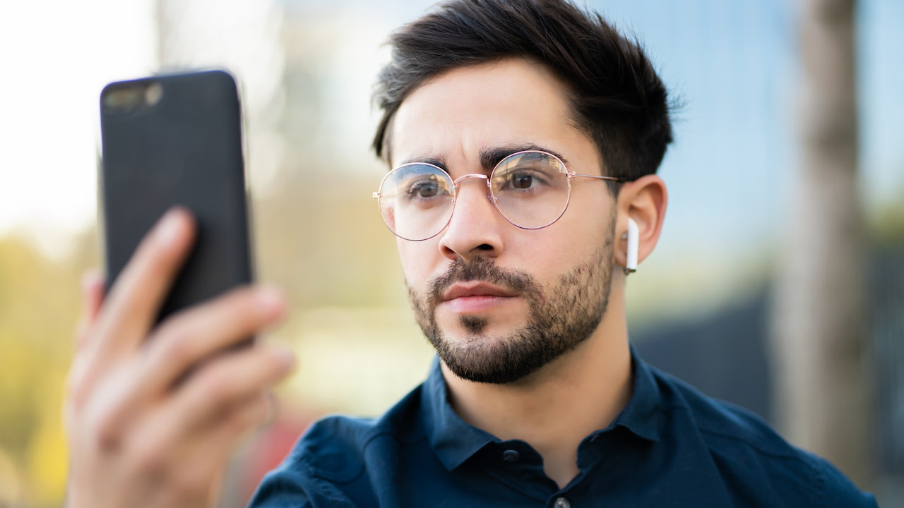 Uno degli italiani all'estero ottiene spid con riconoscimento a distanza tramite smartphone.